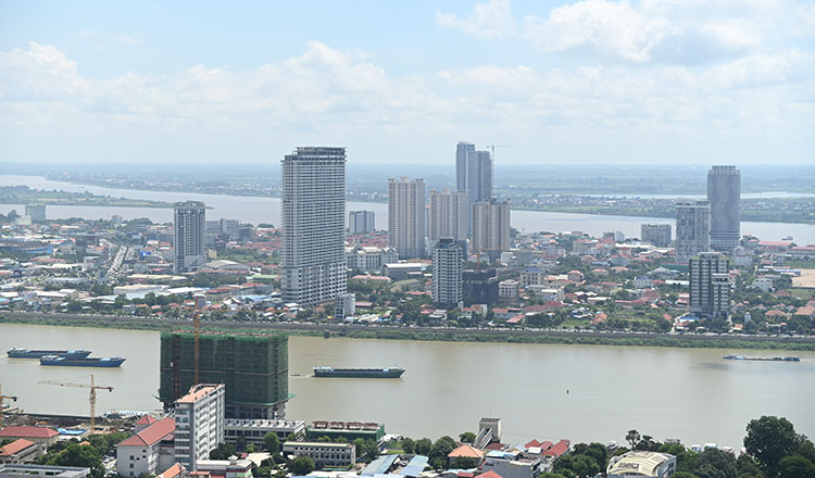 AMRO holds Cambodia growth outlook at 4.2% in July update
